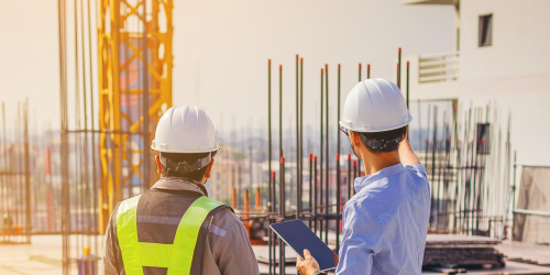Работники строительной компании